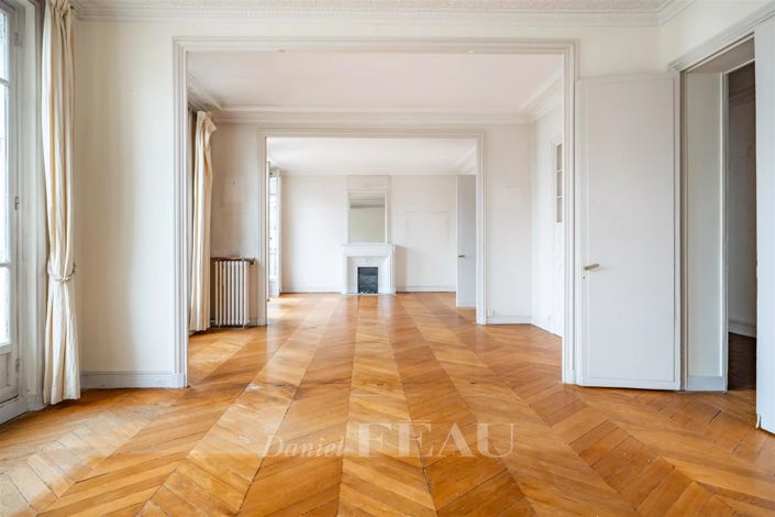 Image No.3-3 Bed Apartment for sale