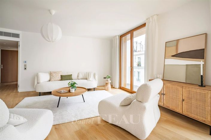 Image No.11-3 Bed Apartment for sale