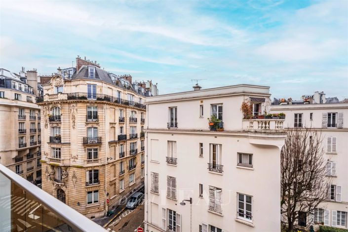 Image No.16-3 Bed Apartment for sale