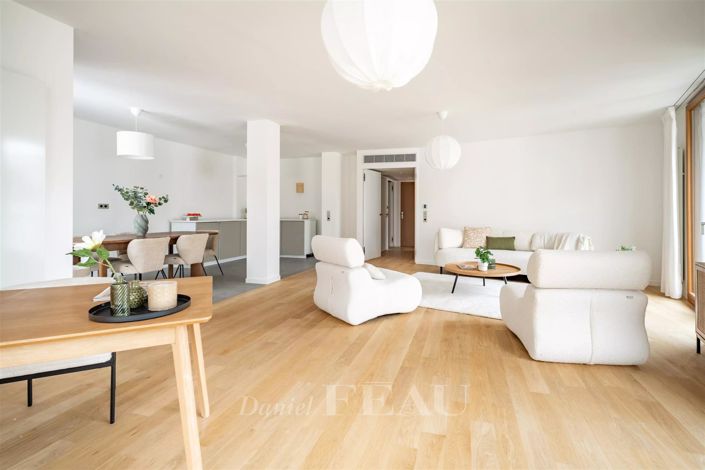 Image No.3-3 Bed Apartment for sale