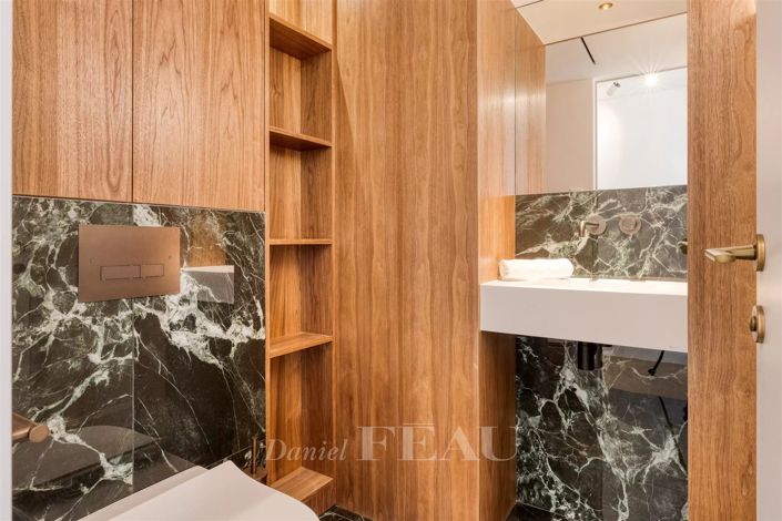 Image No.29-5 Bed Apartment for sale