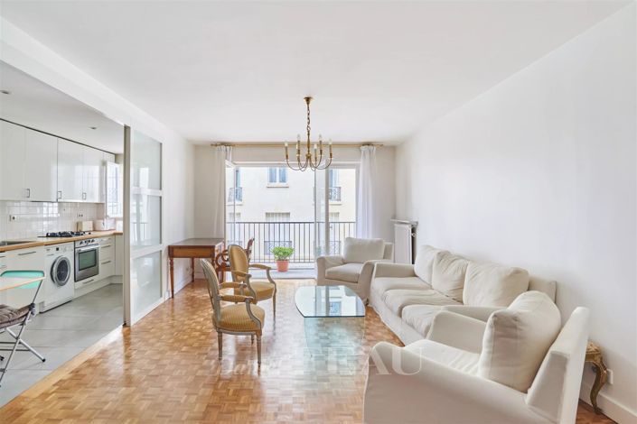 Image No.10-2 Bed Apartment for sale