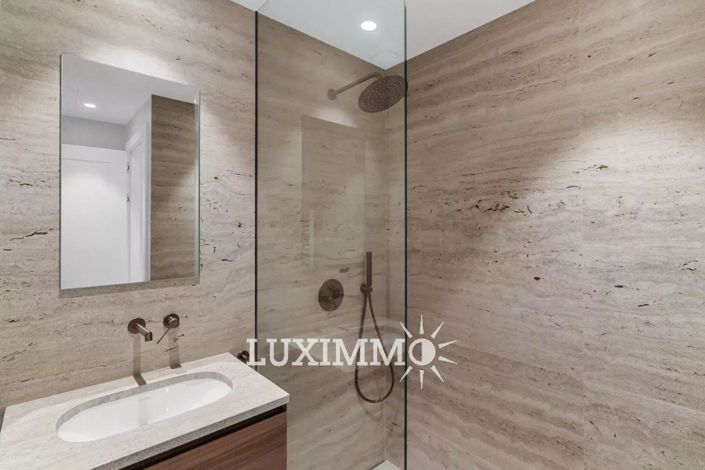 Image No.18-5 Bed House for sale