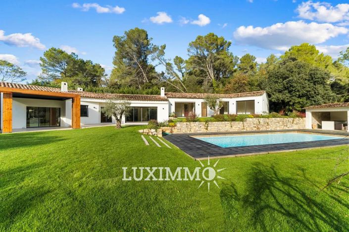 Image No.22-5 Bed House for sale