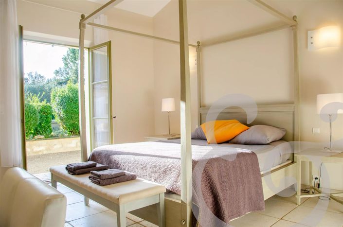 Image No.11-5 Bed House for sale