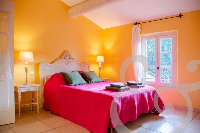 Image No.14-5 Bed House for sale