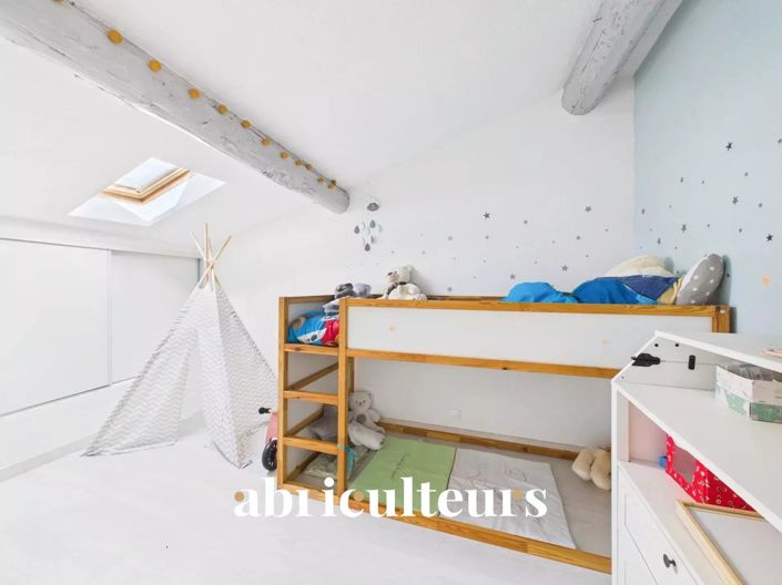 Image No.20-3 Bed Apartment for sale