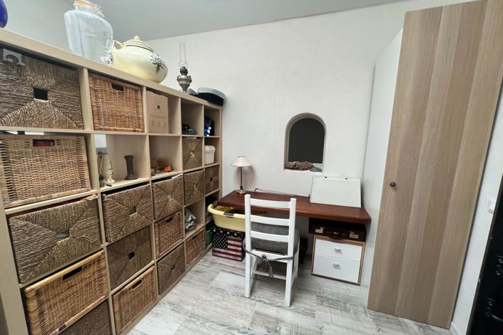 Image No.15-3 Bed House for sale