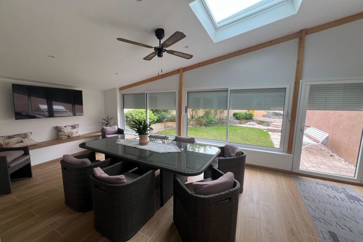 Image No.7-3 Bed House for sale