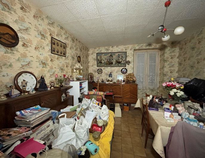 Image No.4-2 Bed House for sale