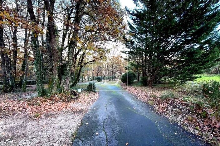 Image No.18-5 Bed House for sale