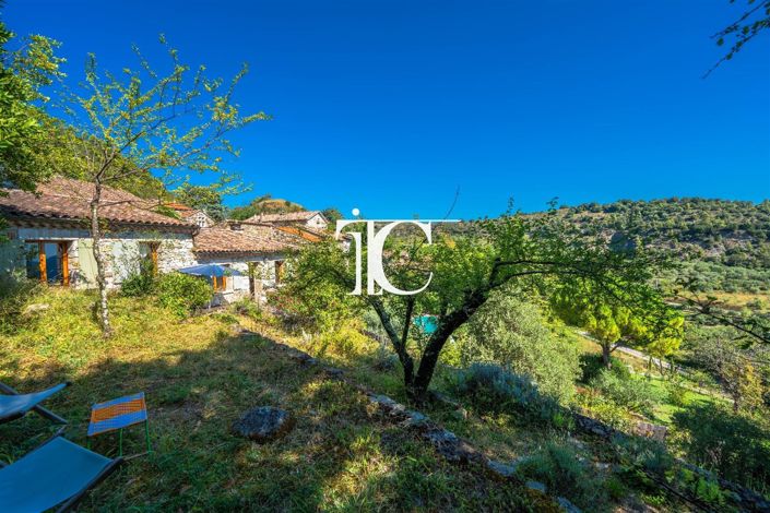 Image No.19-2 Bed House for sale