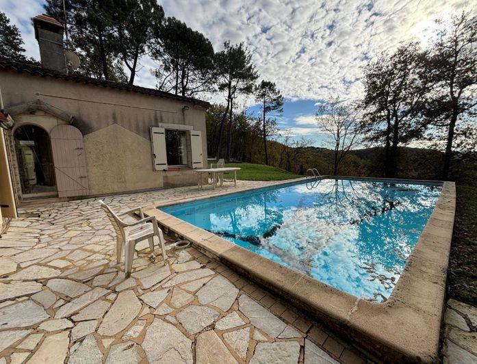 Image No.2-4 Bed House for sale