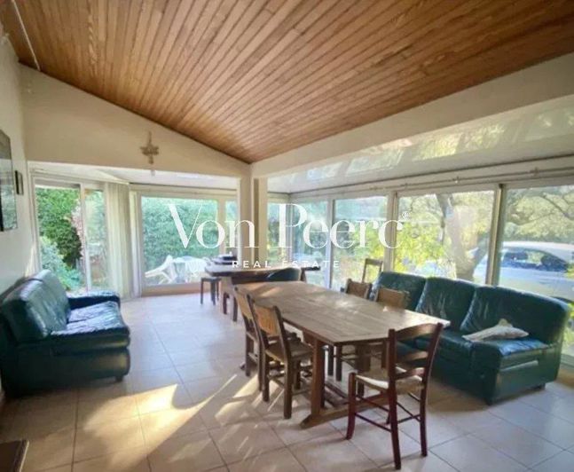 Image No.6-3 Bed House for sale