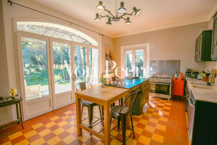 Image No.10-6 Bed House for sale