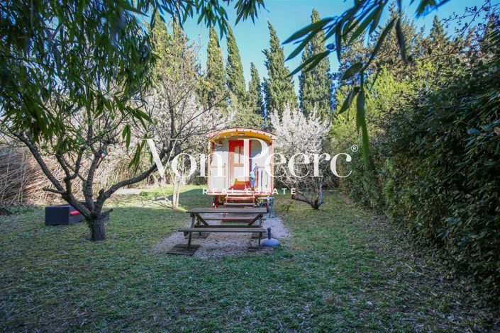 Image No.5-6 Bed House for sale