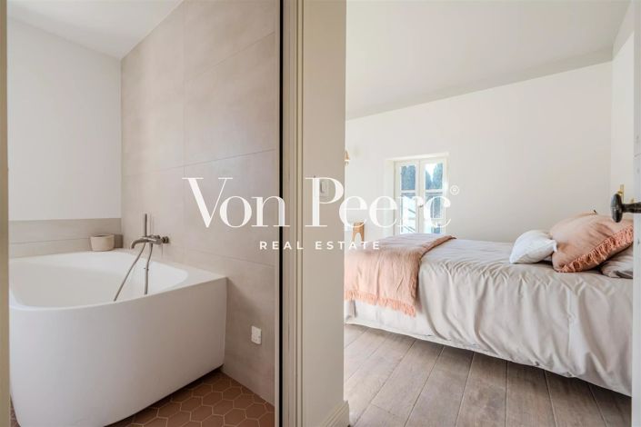 Image No.14-5 Bed House for sale