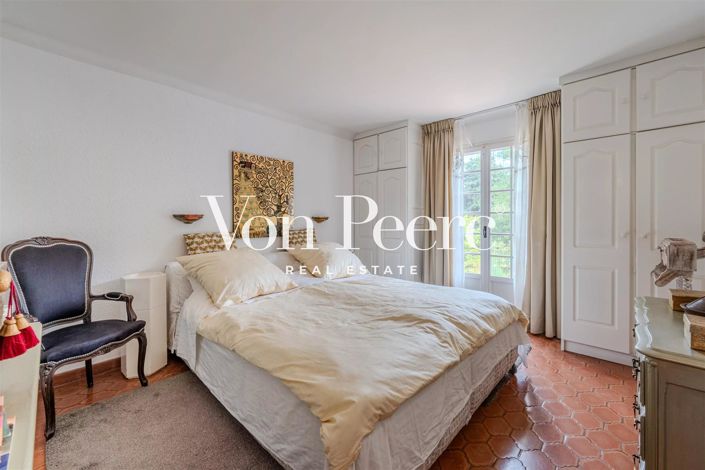 Image No.11-5 Bed House for sale