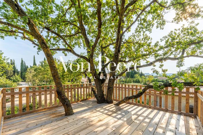 Image No.11-7 Bed House for sale