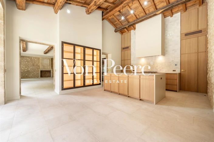 Image No.16-7 Bed House for sale