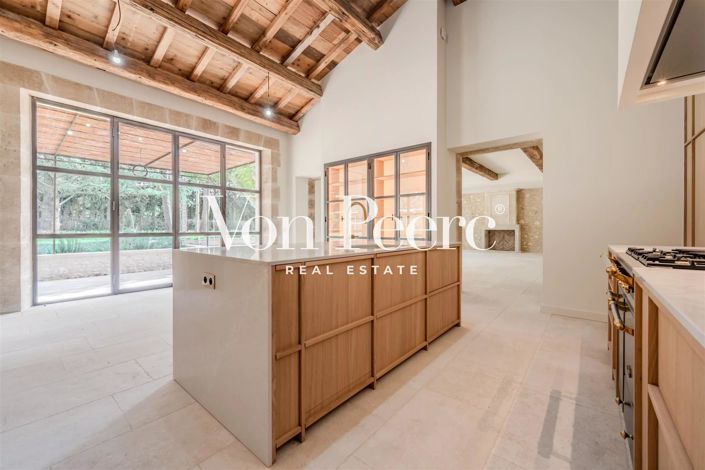 Image No.17-7 Bed House for sale