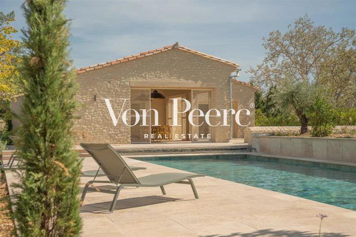 Image No.2-6 Bed House for sale