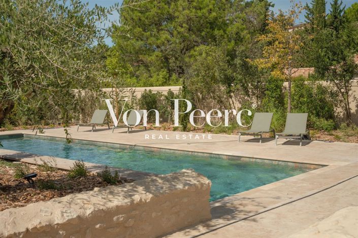 Image No.3-6 Bed House for sale