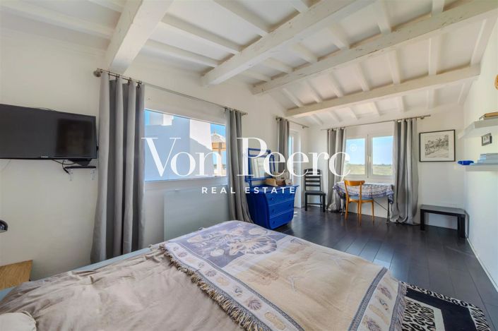 Image No.9-3 Bed House for sale