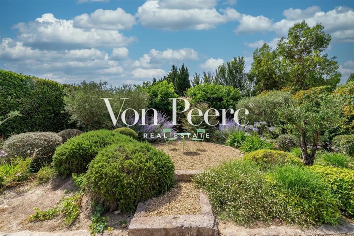 Image No.17-5 Bed House for sale