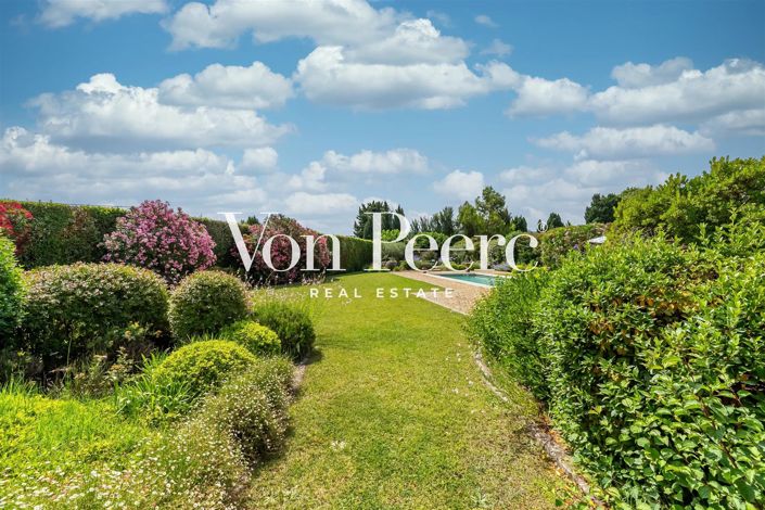 Image No.5-5 Bed House for sale