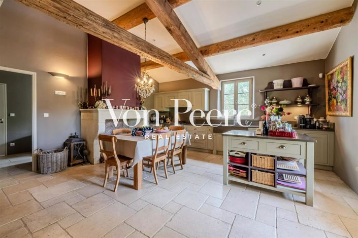 Image No.9-5 Bed House for sale