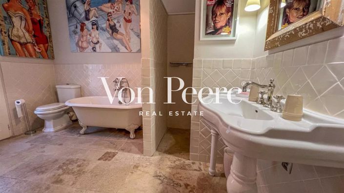 Image No.8-3 Bed House for sale