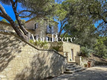 1 - Beaucaire, Maison