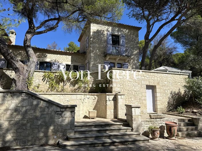 Image No.3-Maison de 5 chambres à vendre à Beaucaire