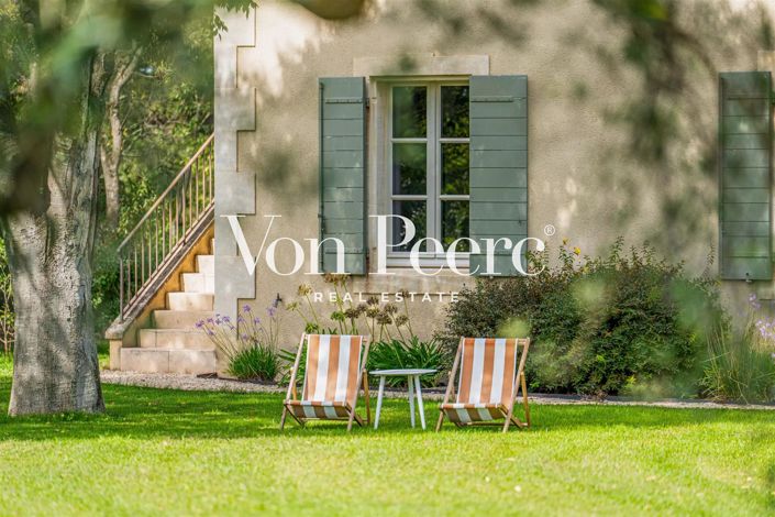 Image No.5-6 Bed House for sale