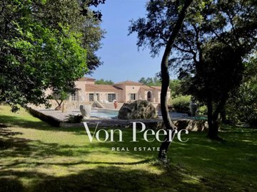 1 - Saint-Laurent-des-Arbres, House