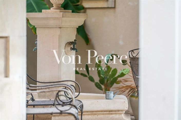 Image No.5-5 Bed House for sale