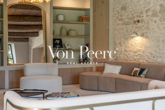 Image No.11-5 Bed House for sale