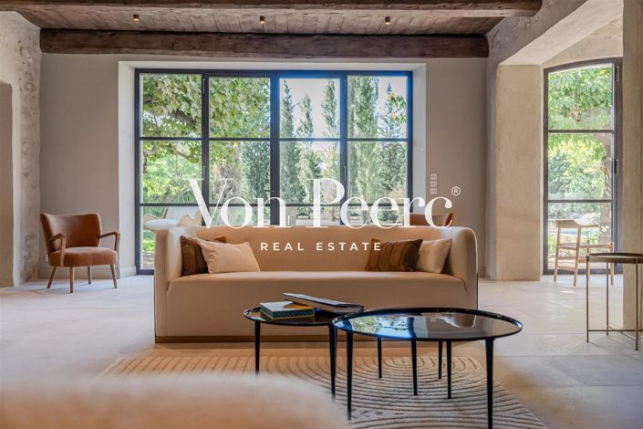 Image No.9-5 Bed House for sale