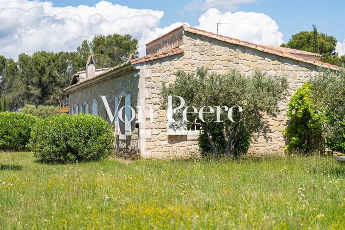 Image No.4-6 Bed House for sale