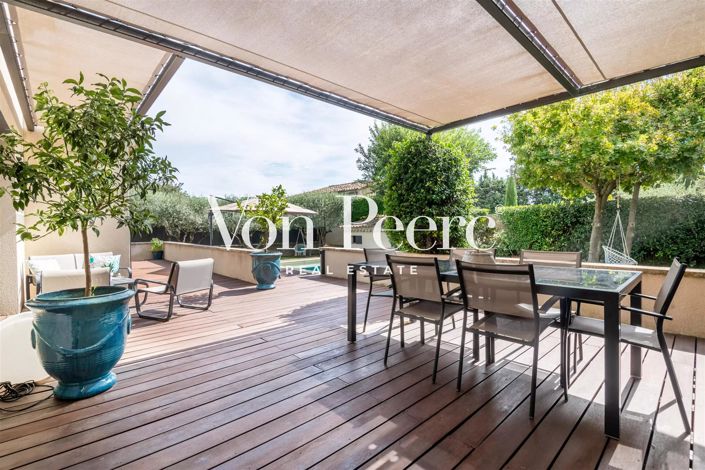 Image No.4-5 Bed House for sale