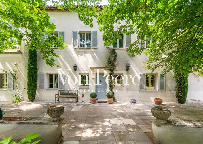 Image No.1-4 Bed House for sale