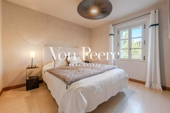 Image No.10-5 Bed House for sale