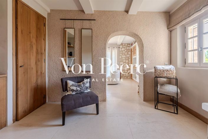 Image No.13-5 Bed House for sale