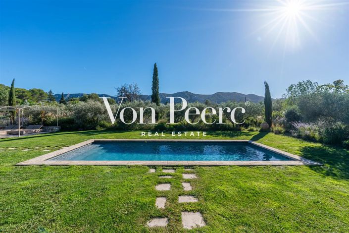 Image No.6-5 Bed House for sale