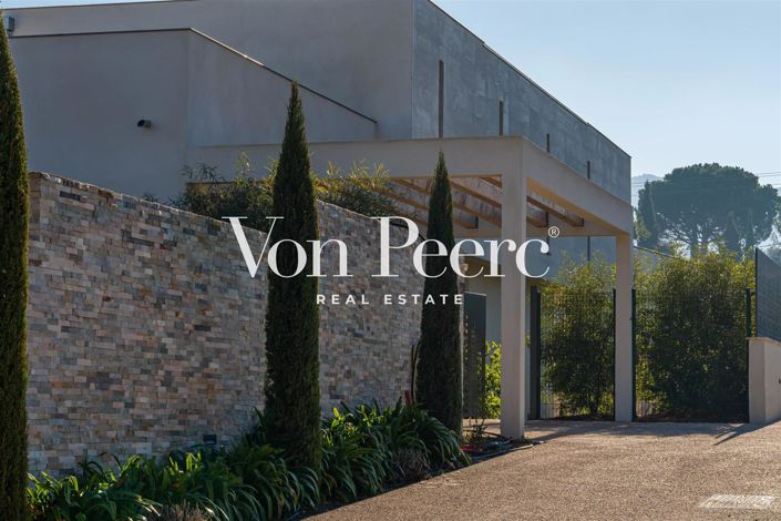 Image No.15-4 Bed House for sale