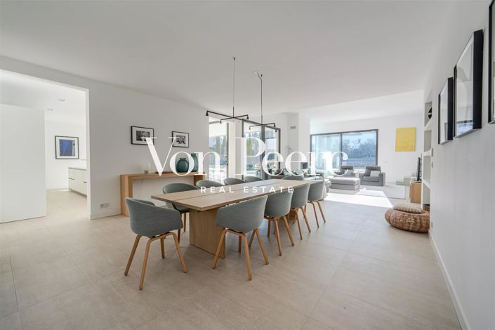 Image No.6-4 Bed House for sale