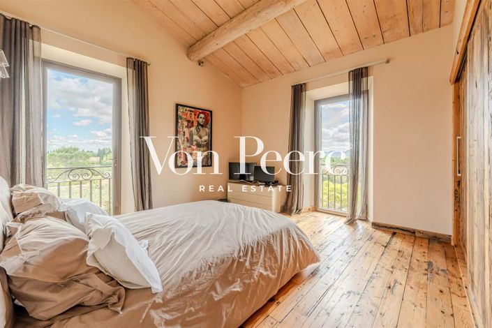 Image No.22-5 Bed House for sale