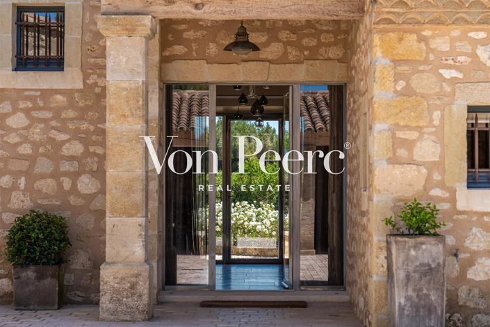 Image No.9-5 Bed House for sale