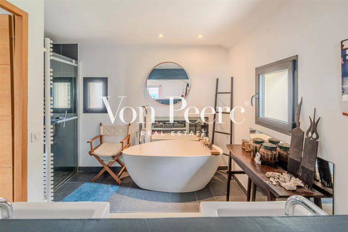 Image No.14-House for sale